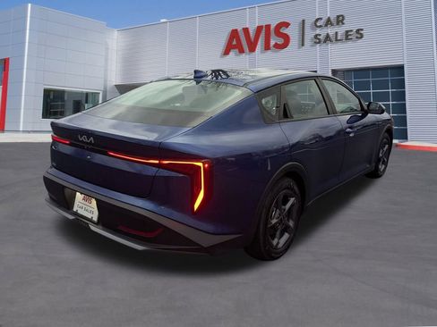 Used 2025 Kia K4 LXS image 6