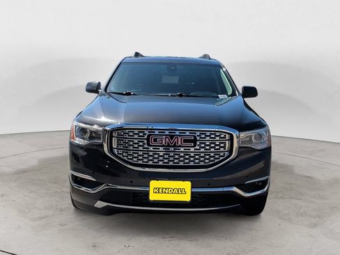 Used 2019 GMC Acadia Denali w/ Technology Package AWD/4WD image 8