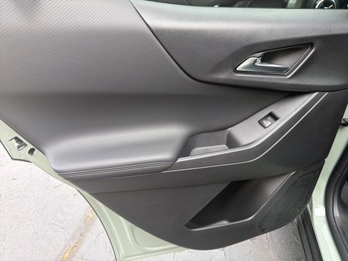 New 2026 Chevrolet Equinox LT w/ Convenience Package II image 10