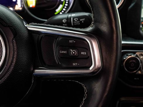 Used 2023 Jeep Wrangler Unlimited Sahara w/ Cold Weather Group image 31