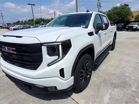 Used 2023 GMC Sierra 1500 Elevation w/ Preferred Package image 5