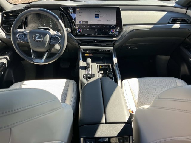 Used 2026 Lexus TX 350 AWD w/ Technology Package image 12