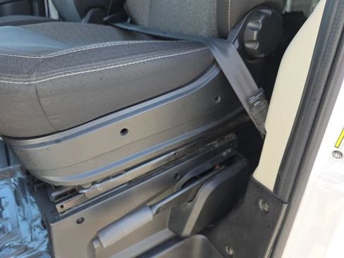 Used 2018 RAM ProMaster 2500 image 20