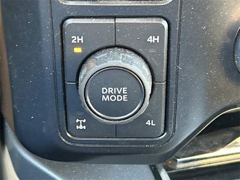 Certified 2024 Ford F350 Lariat w/ Lariat Ultimate Package image 35