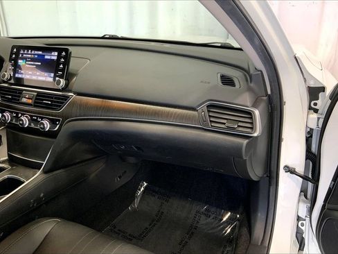 Used 2019 Honda Accord EX-L image 16