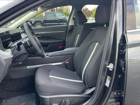 New 2026 Hyundai Sonata SEL image 9