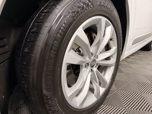 Used 2019 Audi Q7 3.0T Premium AWD/4WD image 5