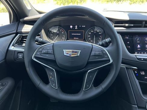 New 2025 Cadillac XT5 Premium Luxury w/ Technology Package image 12