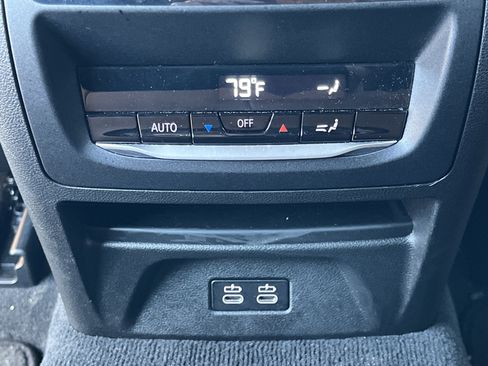 Used 2025 BMW X4 xDrive30i image 23