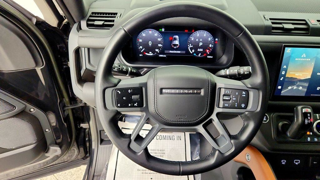 Used 2023 Land Rover Defender 110 X AWD/4WD image 14