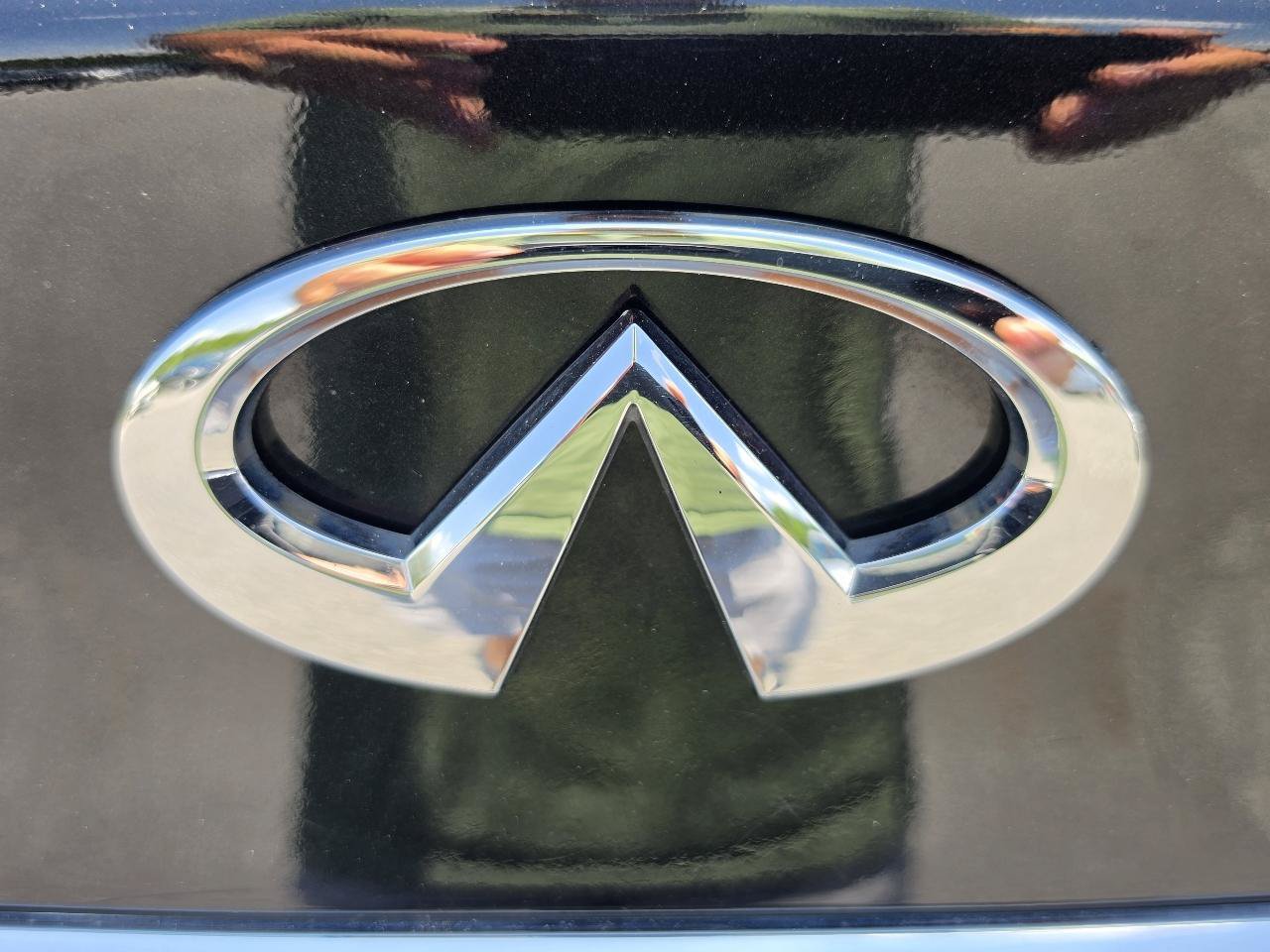Used 2018 INFINITI Q50 Luxe w/ Essential Package (3.0T Luxe) AWD/4WD image 24