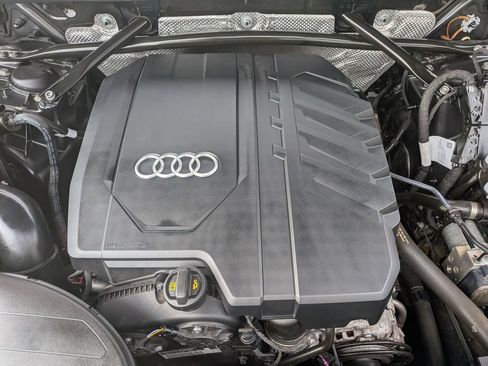 Used 2022 Audi Q5 2.0T Premium Plus w/ Premium Plus Package AWD/4WD image 39