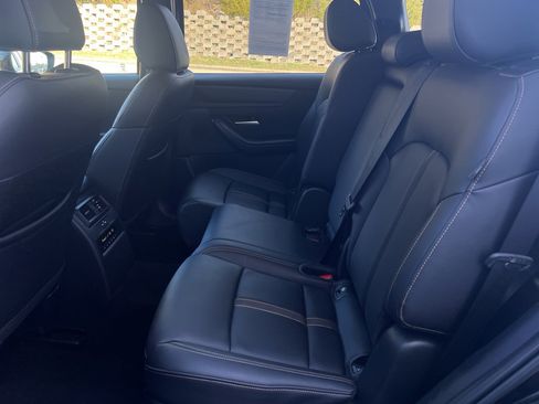 Used 2025 MAZDA CX-90 3.3 Turbo w/ Select Package image 12