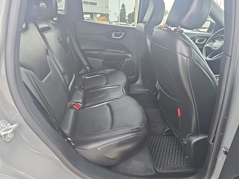 Used 2023 Jeep Compass Trailhawk w/ Trailhawk Elite Group image 8