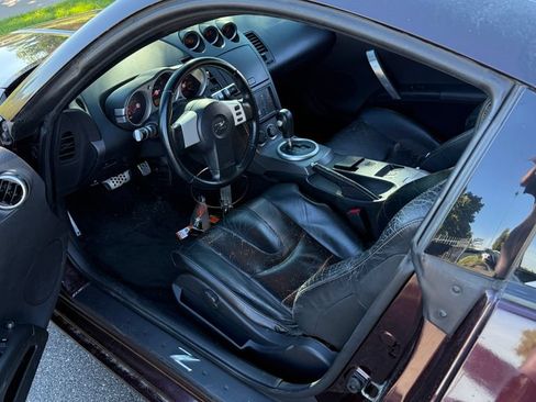 Used 2003 Nissan 350Z Touring RWD image 2