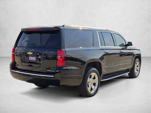 Used 2019 Chevrolet Suburban Premier image 6