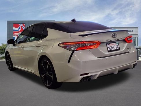 Used 2019 Toyota Camry XSE w/ Driver Assist Package FWD image 3