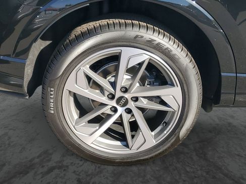 New 2025 Audi Q3 2.0T Premium image 5
