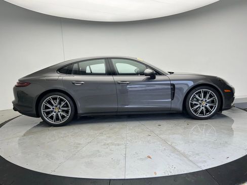 Certified 2018 Porsche Panamera 4S image 22