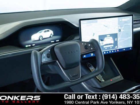 Used 2023 Tesla Model X Plaid image 69