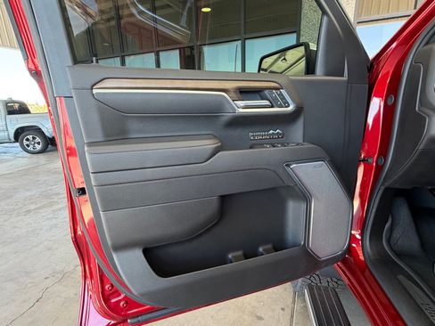 Used 2026 Chevrolet Silverado 1500 High Country RWD image 20