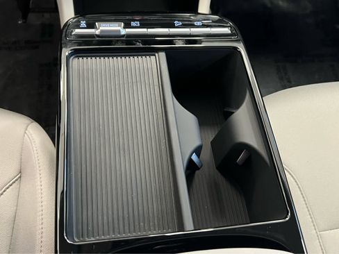 New 2026 Hyundai Tucson Blue SE image 36