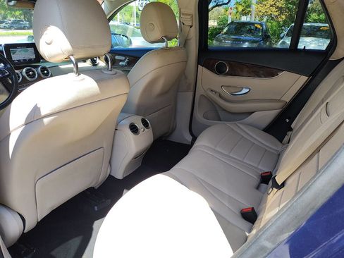 Used 2017 Mercedes-Benz GLC 300 image 37