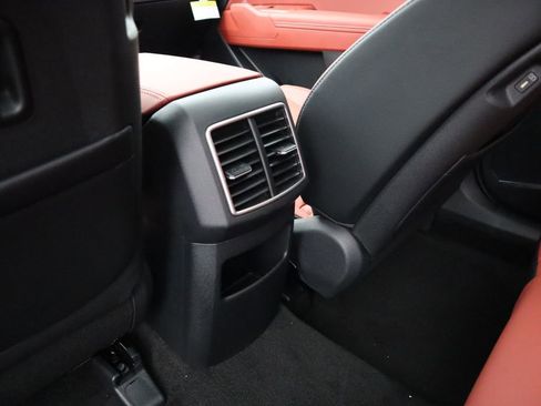 New 2026 Kia Sportage SX image 16