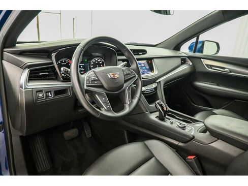 Used 2024 Cadillac XT5 Luxury FWD image 33