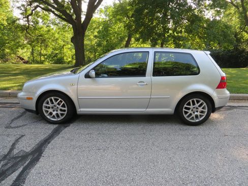 Used 2002 Volkswagen Golf 1.8T image 2