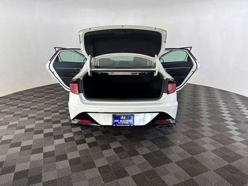 Used 2022 Hyundai Sonata Limited FWD image 15
