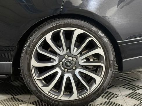 Used 2019 Land Rover Range Rover Long Wheelbase Supercharged AWD/4WD image 14