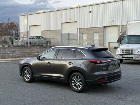 Used 2018 MAZDA CX-9 Touring image 11