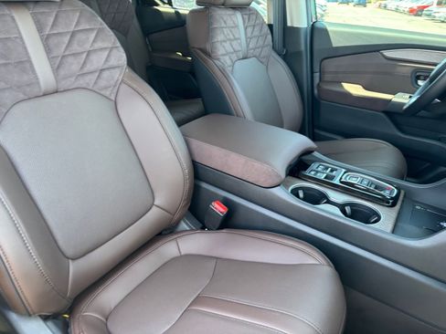 New 2026 Honda Pilot Elite image 8