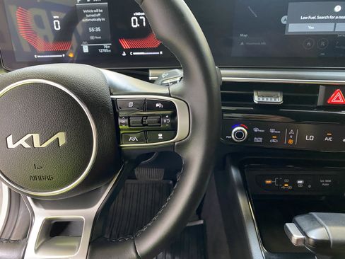 Used 2025 Kia K5 GT-Line w/ GT-Line Premium Package image 32