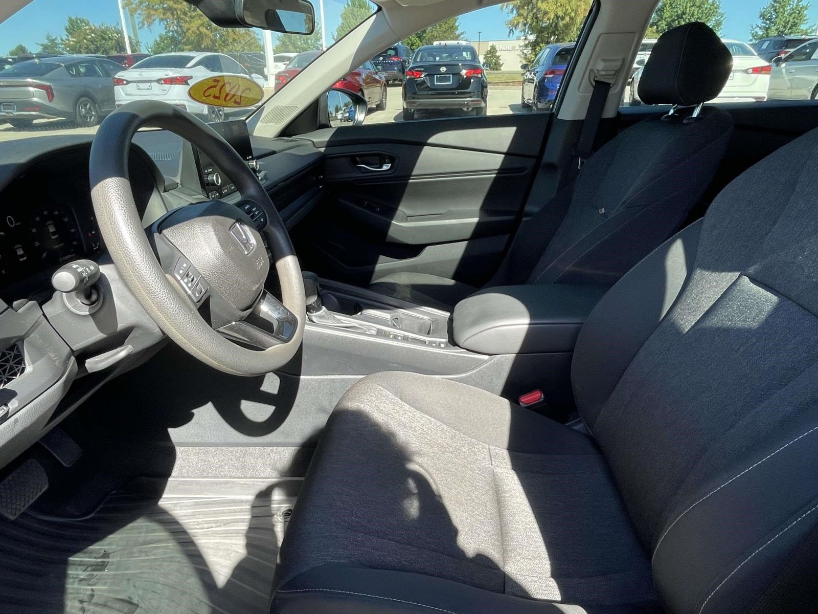 Used 2025 Honda Accord SE image 13