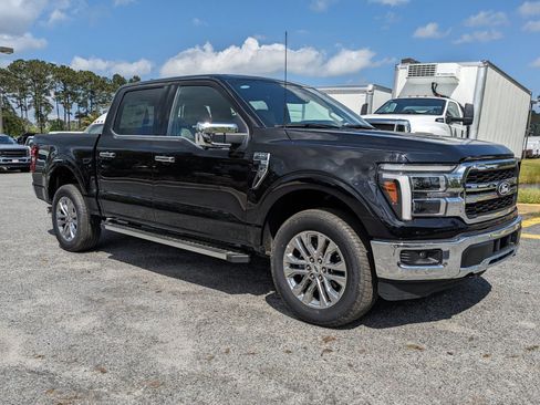 New 2025 Ford F150 Lariat w/ Equipment Group 501A Mid image 2