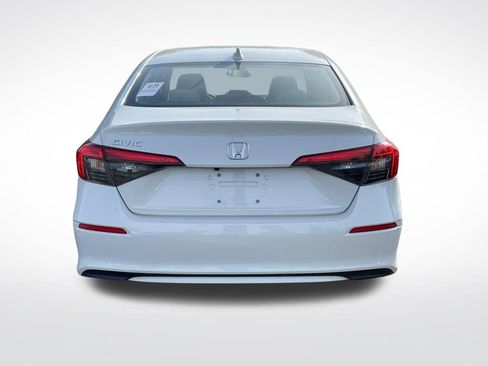 Used 2023 Honda Civic LX image 4
