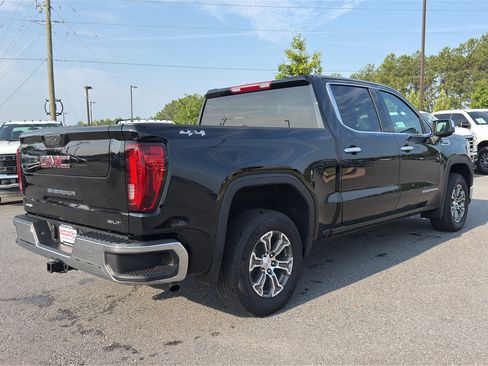 Used 2026 GMC Sierra 1500 SLT AWD/4WD image 6