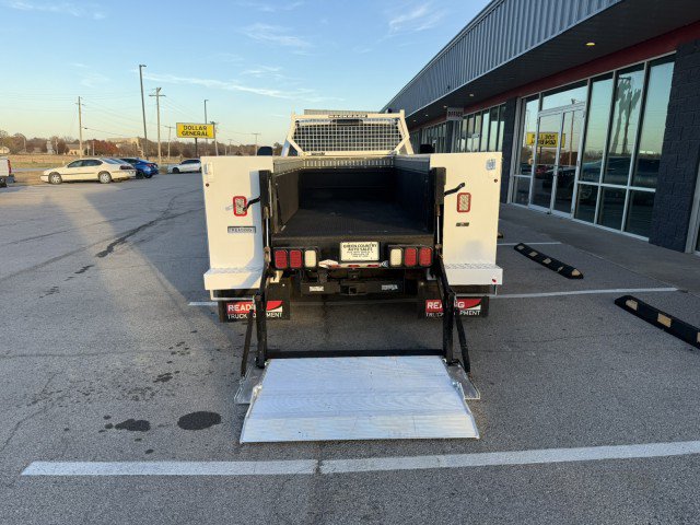 Used 2021 Ford F350 XL w/ Power Equipment Group RWD image 6
