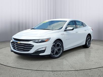 Used 2025 Chevrolet Malibu LT w/ LPO, Floor Liner Package