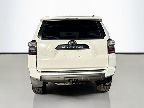 Used 2019 Toyota 4Runner TRD Off-Road image 4