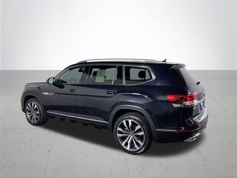 Certified 2023 Volkswagen Atlas SEL Premium AWD/4WD image 8