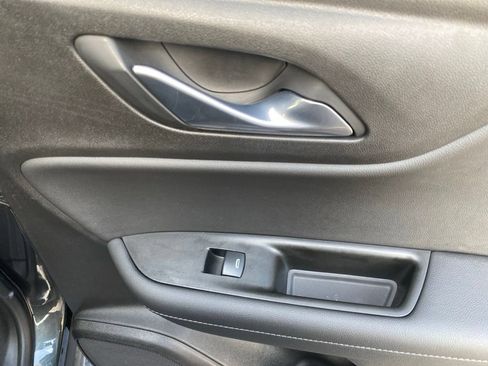 Used 2019 Chevrolet Blazer LT FWD image 39
