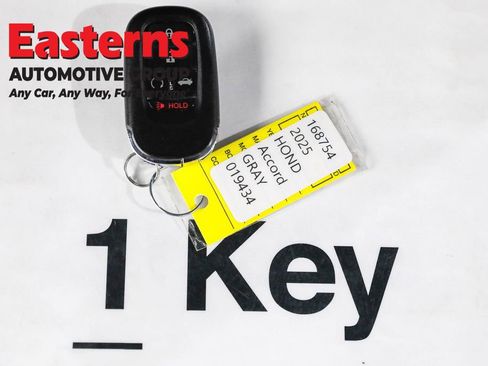 Used 2025 Honda Accord SE image 25