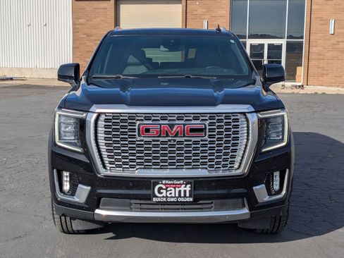 Used 2023 GMC Yukon Denali image 9