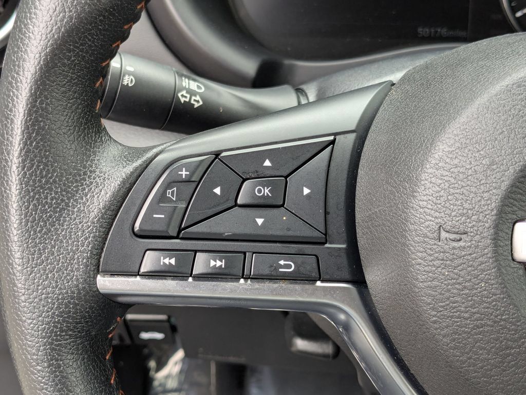 Used 2024 Nissan Kicks SR FWD image 16