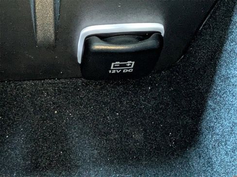 Used 2025 Jeep Wagoneer S Launch Edition image 28