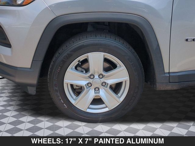 Used 2022 Jeep Compass Latitude AWD/4WD image 9