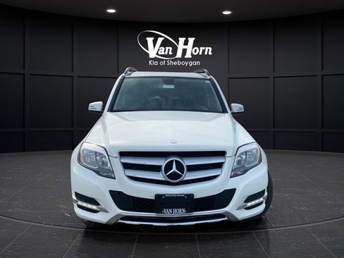 Used 2015 Mercedes-Benz GLK 350 2WD image 2